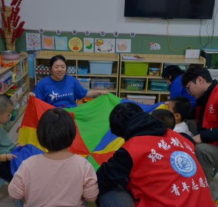 青春践初心 “锋” 华满滨职——必赢官网学雷锋志愿服务月活动圆满落幕