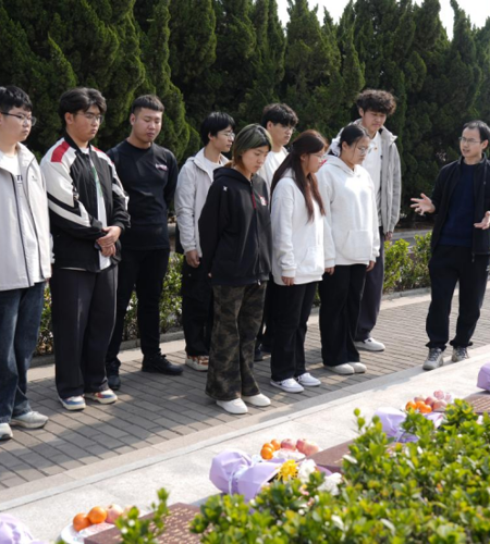 缅怀革命先烈 传承长征精神 锤炼优良作风——必赢官网开展烈士陵园祭扫主题实践活动
